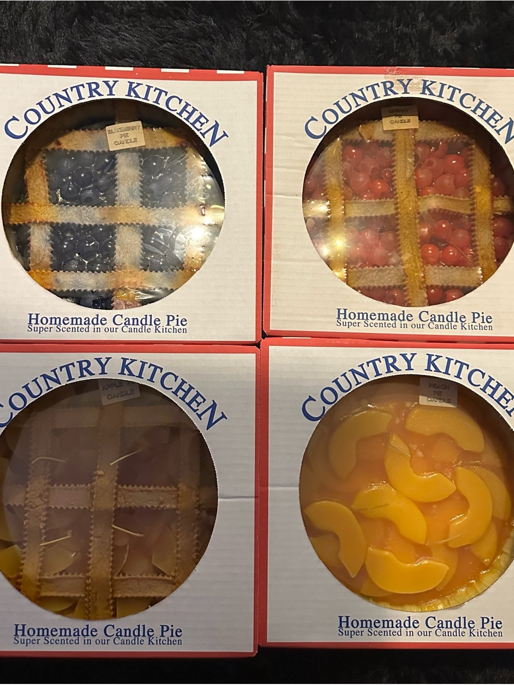 10” COUNTRY KITCHEN 4 WICK PIE CANDLES 4 TOTAL ( APPLE PEACH CHERRY BLUEBERRY )